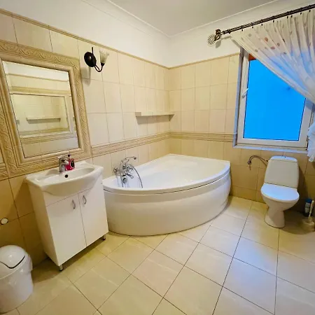 Habitación en casa particular Pokoje Goscinne Amelka